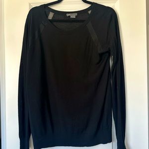 Vince sweater size M